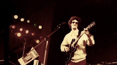 Spinetta en Necochea: de la visita en 2004, al recital completo en 1982