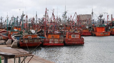 Mar del Plata: un infectado en altamar en un buque local