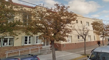 La AJB local denunció que las oficinas judiciales trabajan con todo el personal presente