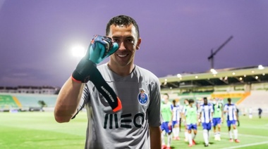 El sancayetanense Marchesín se coronó campeón de la Liga portuguesa