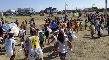 Festeja el barrio Seis Esquinas de Quequén: edificio propio para el jardín 908