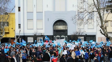 Marcha y caravana contra la aprobación del aborto y con fuertes críticas al gobierno nacional