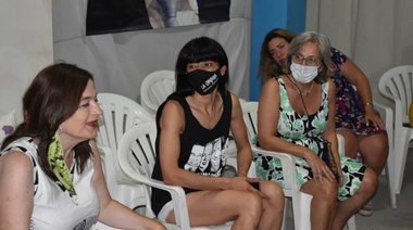 La ministra Estela Díaz hizo pie en la ciudad y se reunió con referentes del peronismo local
