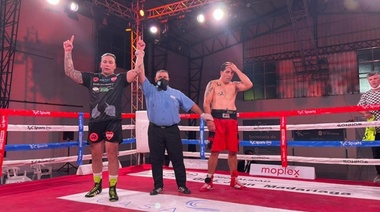 Gracias a un knockout técnico, Gonzalo “chapa” Roldán logró su primer triunfo como profesional  