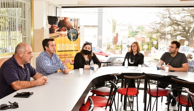 Se firmó el acuerdo para la Tecnicatura en Energía con Orientación Industrial