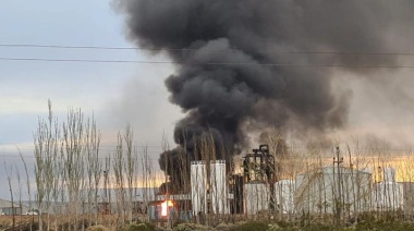 Tragedia en Neuquén: Estallido e incendio en una refinería multinacional en Plaza Huincul dejó, al menos, 3 fallecidos
