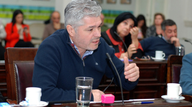 “Relatan una realidad que no existe”: Velázquez criticó la gestión de Turismo en Necochea