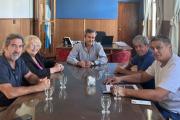 Reunión entre autoridades de la UPC y el Intendente de Lobería para mejorar servicios públicos