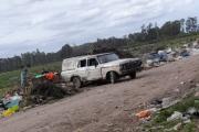 Vecinos de Necochea denuncian la acumulación de basura y el abandono de las calles: “Vivimos entre la mugre y el barro”