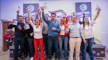 “No es lo mismo elegir a quienes quieren frenar lo logrado que a quienes seguimos avanzando”: Rojas llamó a votar por Nueva Necochea