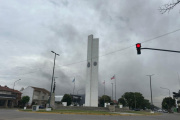 Jueves gris en Necochea: se espera un día nublado con posibles tormentas hacia la noche