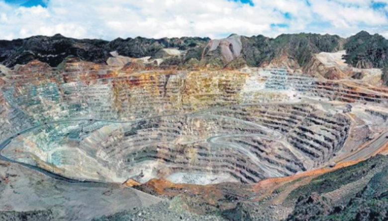 Glencore, la empresa que hace pie en la ciudad y es denunciada por haber generado un megabasural minero
