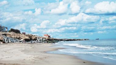 Comenzó la semana con lluvias y viento en Necochea y Quequén