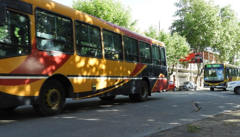 Se levantó el paro de micros y el servicio empieza a funcionar con normalidad