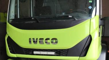 Lobería sumó un camión 0 km para bomberos y lanza campaña solidaria para equiparlo