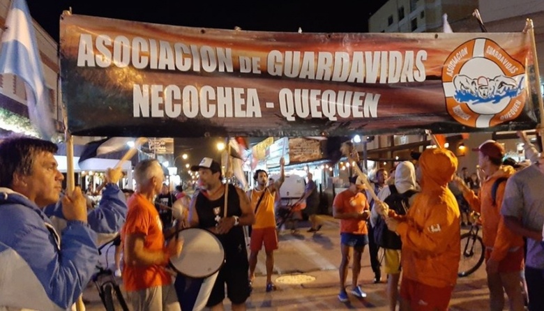 Tras intervención del Ministerio de Trabajo, los guardavidas levantan el paro