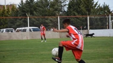 Dolor en el fútbol local: Murió un jugador de 14 años en su práctica deportiva en San Cayetano