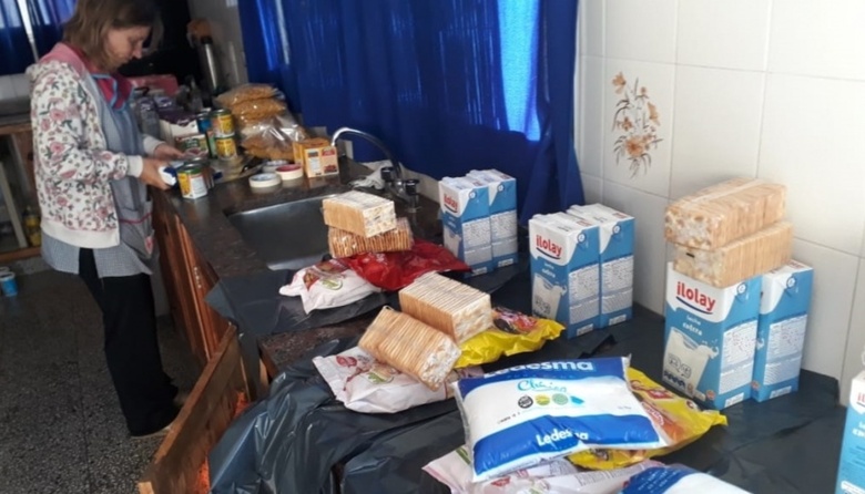 Escuela en casa: entregarán en Necochea más de 11 mil bolsones de alimentos y casi 3000 cuadernillos de estudio