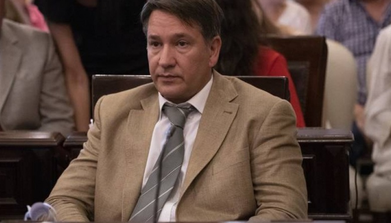 La familia del doctor Delfino no tiene Covid-19 y avanza la posibilidad de un “falso positivo”
