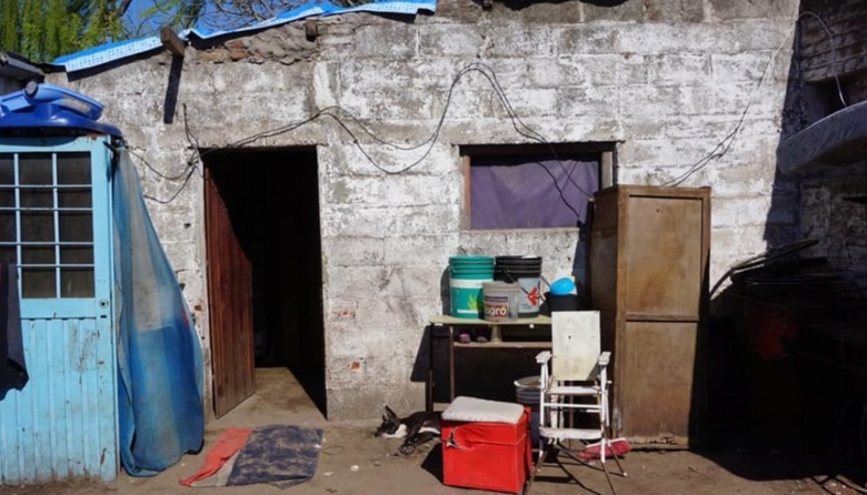 Nuevo desafío solidario: construir una casa de barro para familia en Quequén