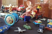 Muestra de juguetes en San Cayetano por el día de los museos