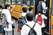 Convenio aprobado: Necochea garantiza boleto estudiantil para miles de alumnos