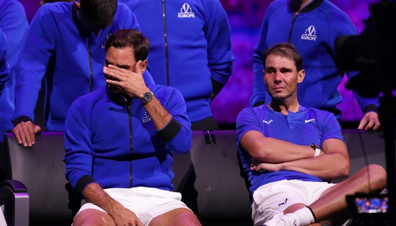 Nadal y Federer llorando y de la mano: La imagen que rompió todo tipo de estereotipo