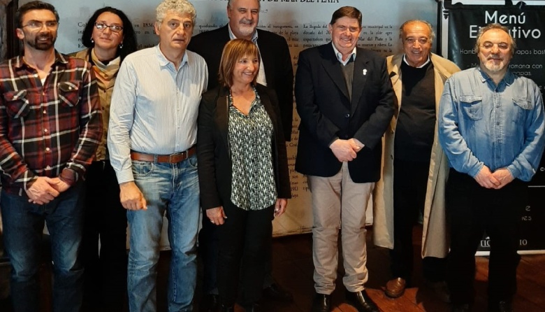 San Cayetano firmó un convenio con la Universidad de Mar del Plata