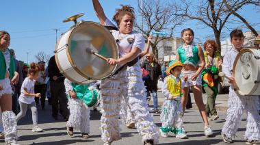 Hoy Bailaré: Comienza la 9na colecta navideña de juguetes y alimentos en Necochea