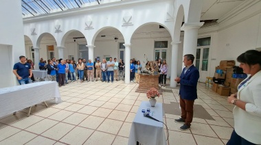 Lobería celebró el Día del Trabajador Municipal con un aumento salarial del 10%