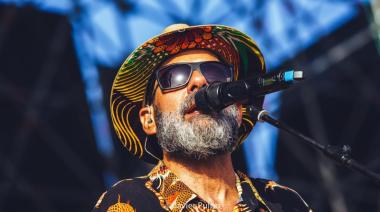 Noche de reggae en Necochea: Ras Kuko y Vosque Dagua en el escenario de WO Cultural