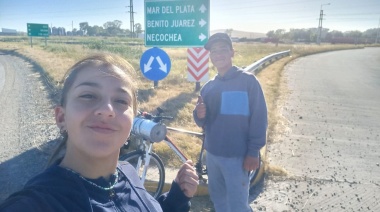 Una travesía en bicicleta: Una pareja de Nueve de Julio llegó a Necochea tras pedalear 530 kilómetros
