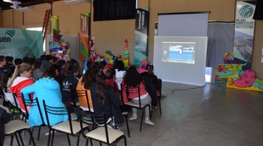 Visitas educativas en el Puerto Quequén para estudiantes y docentes