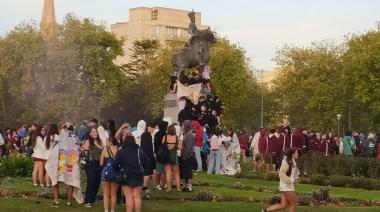 Casi 2.000 estudiantes disfrutaron del UPD en Necochea bajo un operativo de prevención municipal