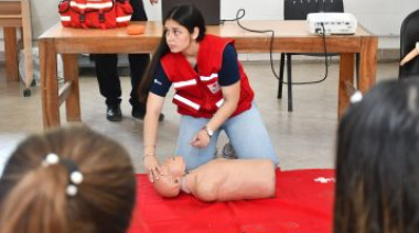Aprendé a salvar vidas: curso de RCP y uso del DEA con la Cruz Roja Necochea