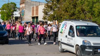 San Cayetano se movilizó por la prevención del cáncer de mama en la Caminata Rosa 2025
