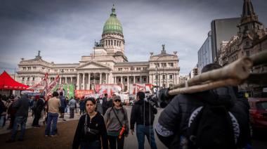 El veto a la reforma jubilatoria quedó ratificado con el respaldo crucial de la UCR y el PRO