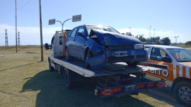 Chocó contra una columna con 1.39 de alcohol en sangre: accidente en rutas 228 y 86