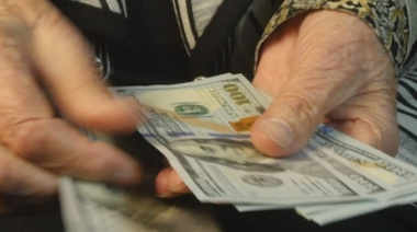 Estafaron a una vecina de San Cayetano con el “cuento del tío” y le robaron dólares