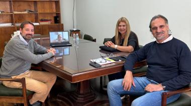 "Pensamos en una política que integre a todos": Avanza el proyecto de luminarias para Necochea y Quequén