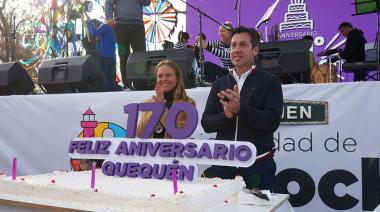Quequén celebra su aniversario con música, desfile y mensajes de esperanza del Intendente Rojas