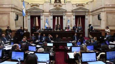 ¡Sí hay plata! Senadores se aumentan el sueldo sin debate y cobrarán 7 millones de bruto