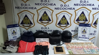 Detuvieron a un hombre en plena calle acusado de asaltar el Pago Fácil de 56 y 63