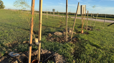 Más verde en San Cayetano: 40 nuevos árboles en la planta de residuos sólidos