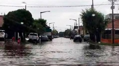 Necochea bajo el agua: Lluvia de 38.7 milímetros paralizó la ciudad esta mañana