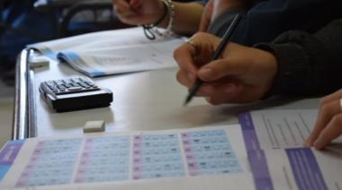Pruebas Aprender 2022: Una leve caída en Lengua y Matemática