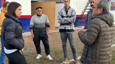 "Que el esfuerzo lo haga la política": Vallota apunta a reducir la lista de funcionarios
