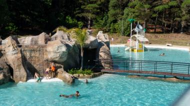 "Aguas del Pinar" abrió sus puertas: Inicia la Temporada 2024/25 en San Cayetano