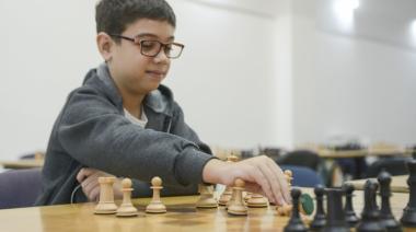 El Messi del ajedrez: Faustino Oro, el prodigio argentino de 10 años que venció al Nº 1 Magnus Carlsen