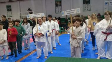 Formación Kinética de Necochea tuvo una gran participación en el Torneo Regional de Karate en Mar del Plata